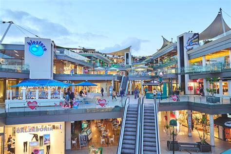 shopping malls in lanzarote